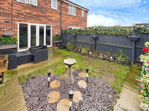 Photo 15- click for photo gallery